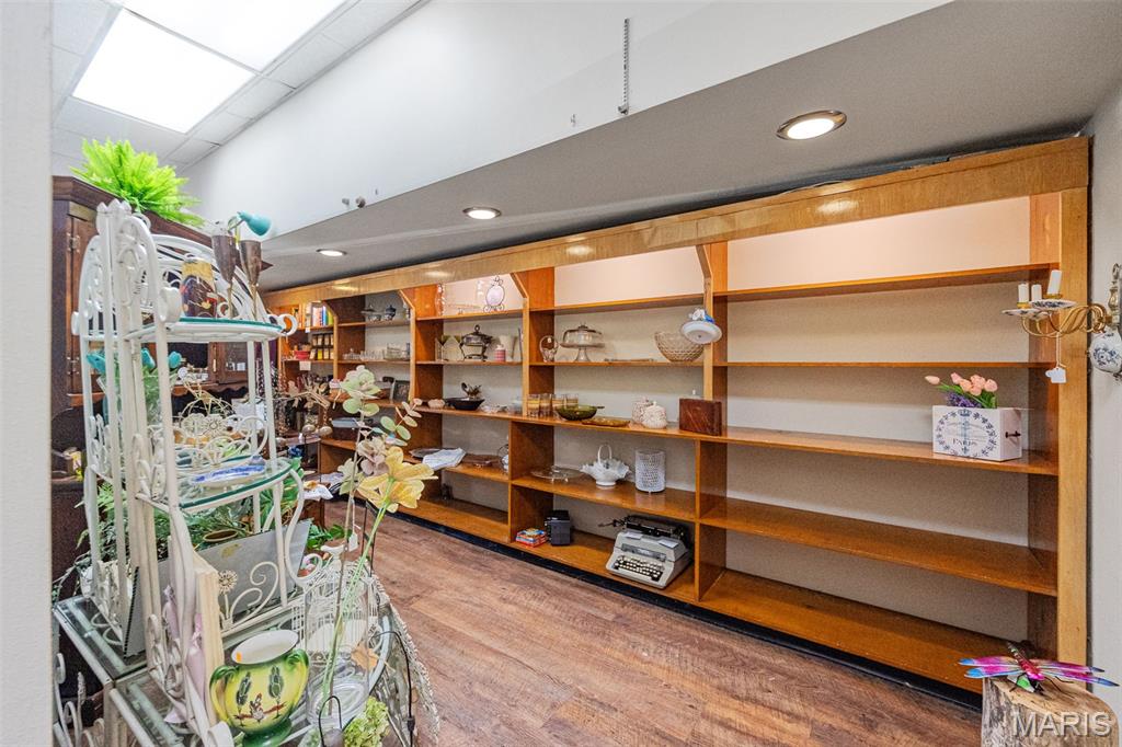 Old Town - Commercial Sale