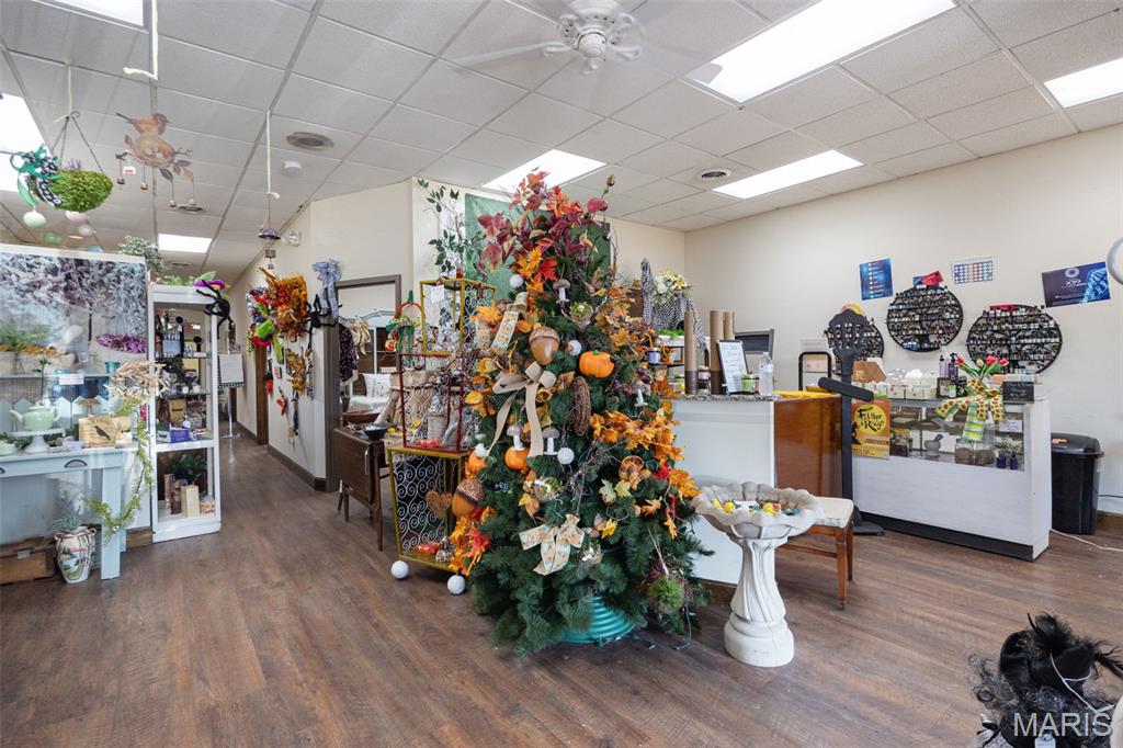 Old Town - Commercial Sale