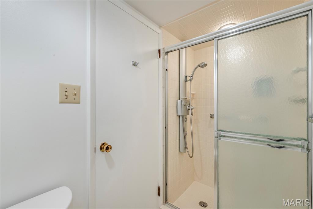 Meadowbrook Country Club Estates - Residential