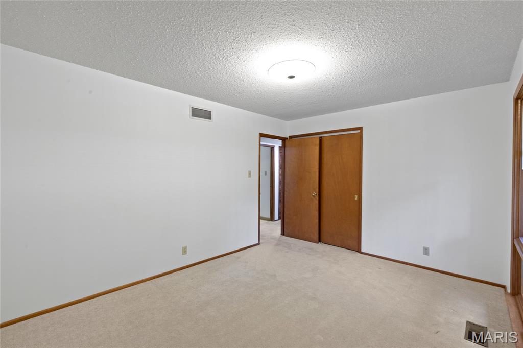 Meadowbrook Country Club Estates - Residential