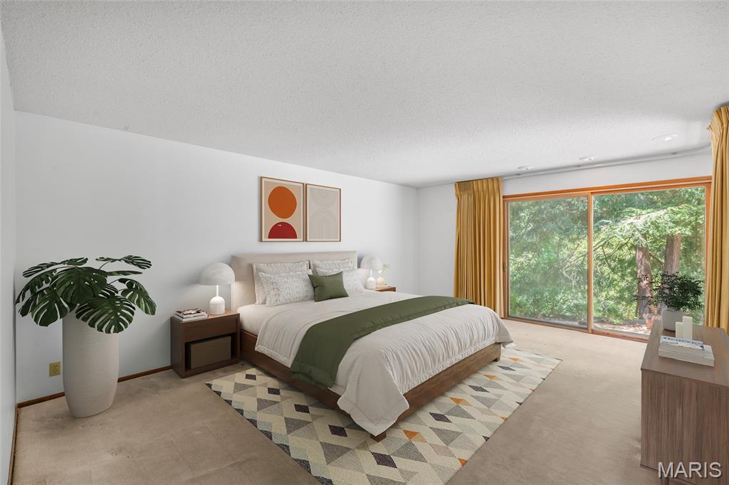 Meadowbrook Country Club Estates - Residential