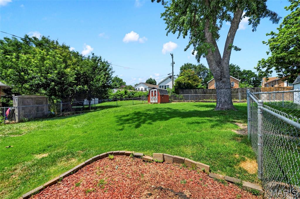 Flora Gardens - Residential