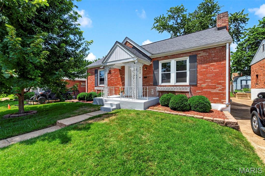 Flora Gardens - Residential