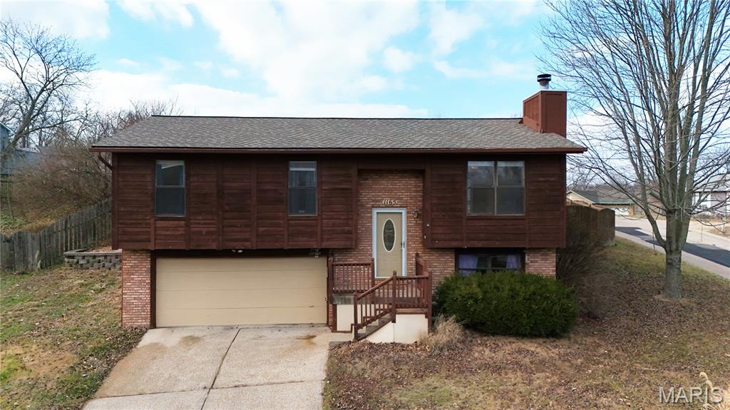 Well-maintained three bedroom two bath home in desirable New Towne Estates in Windsor School District. Open-concept floor plan with abundant natural light. Fully fenced backyard with flat concrete patio, perfect for outdoor enjoyment. Two-car garage and refrigerator included. Move-in ready!