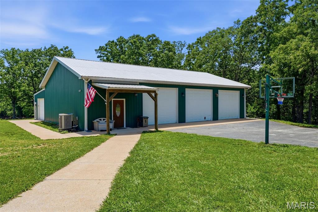 Thomas Estates - Residential