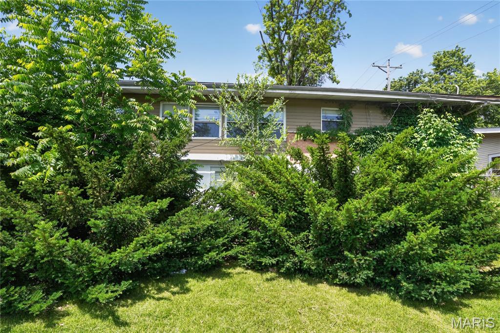 Hathaway Manor 17 - Residential