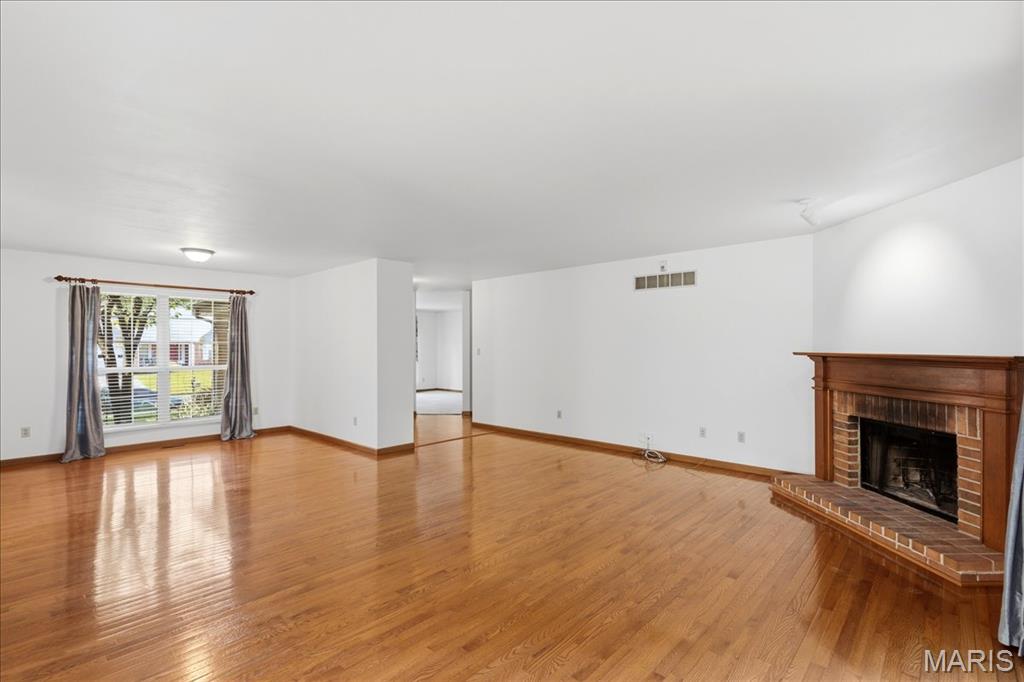 Jamestowne One - Residential