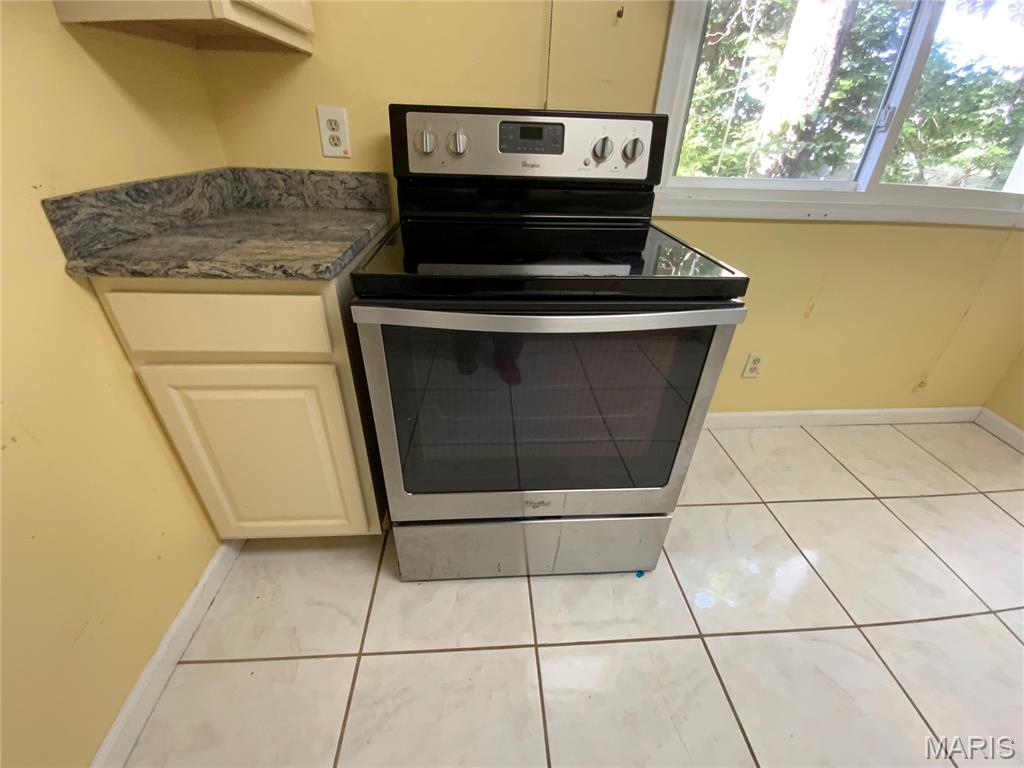 N/A - Commercial Sale