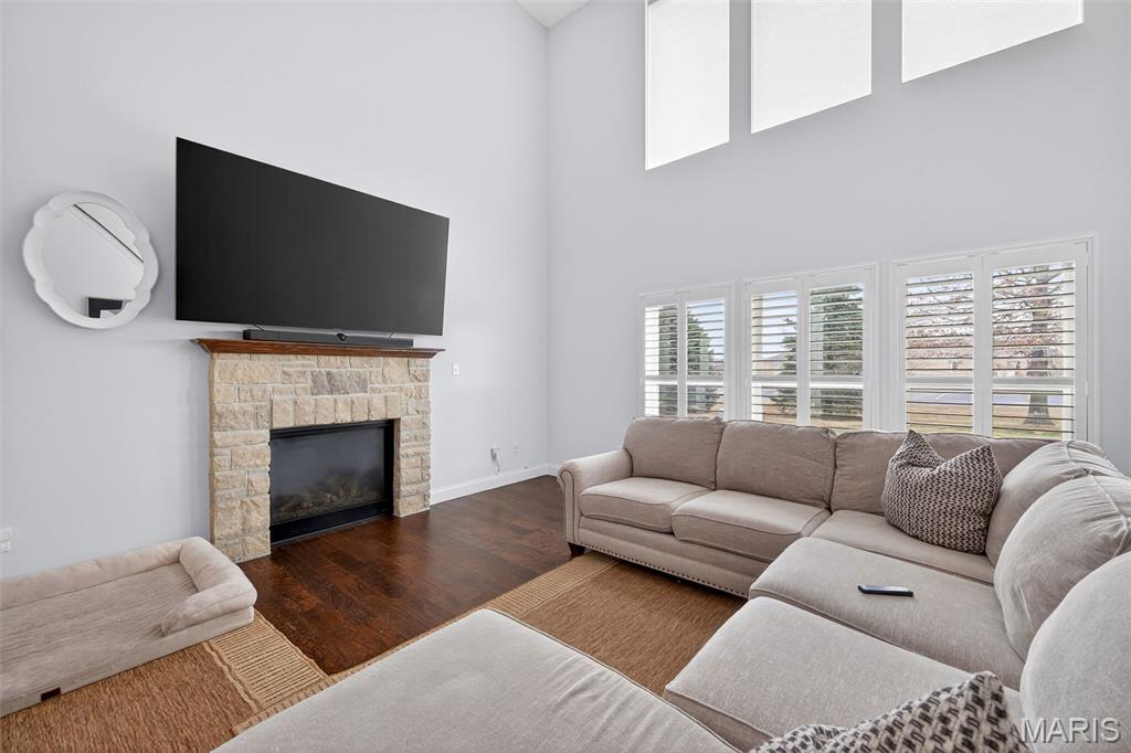 Villas At Ridgepointe #4 - Residential Lease