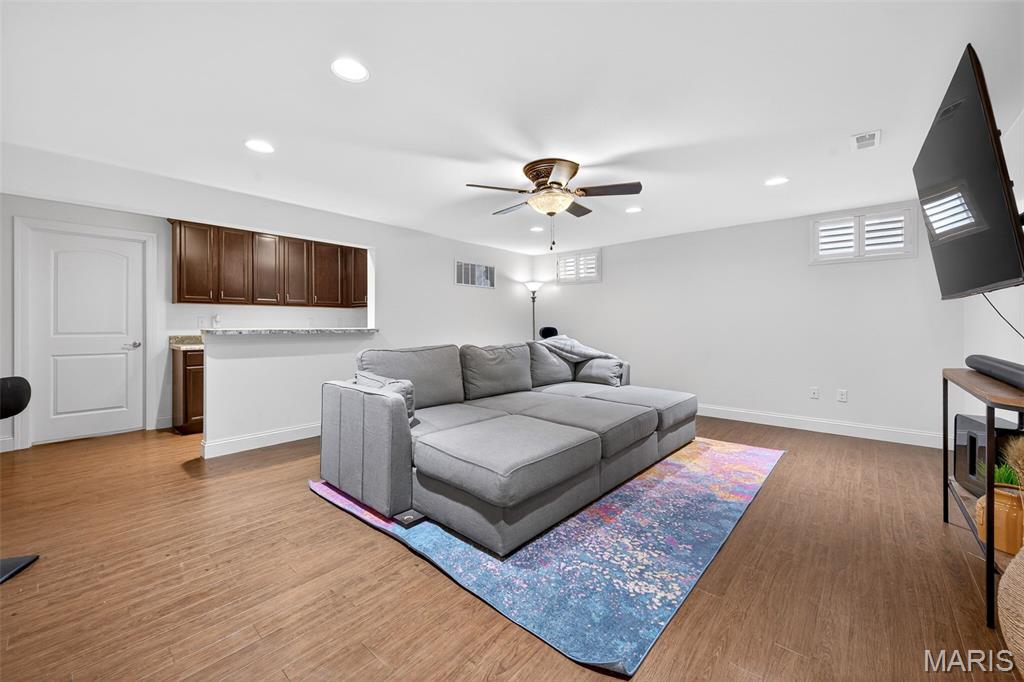 Villas At Ridgepointe #4 - Residential Lease
