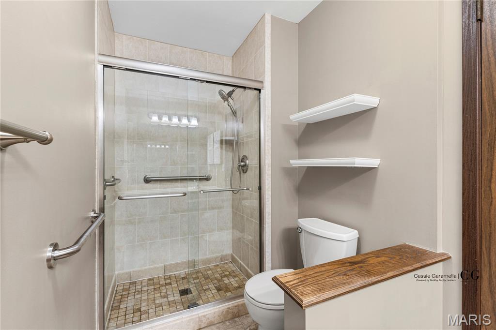 Scarsdale #4 - Residential