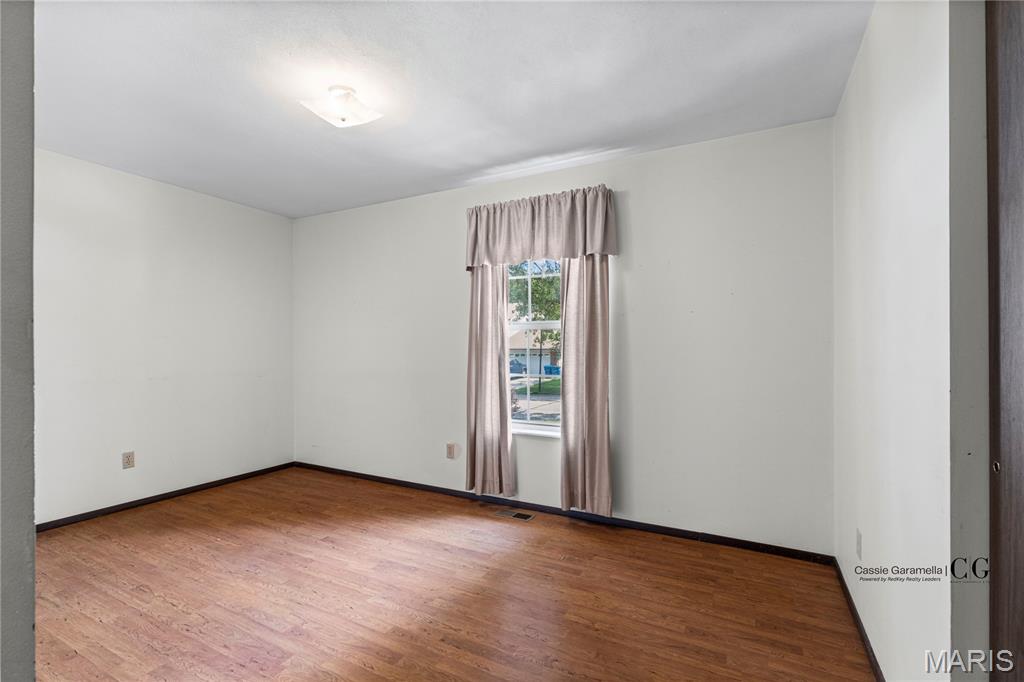 Scarsdale #4 - Residential