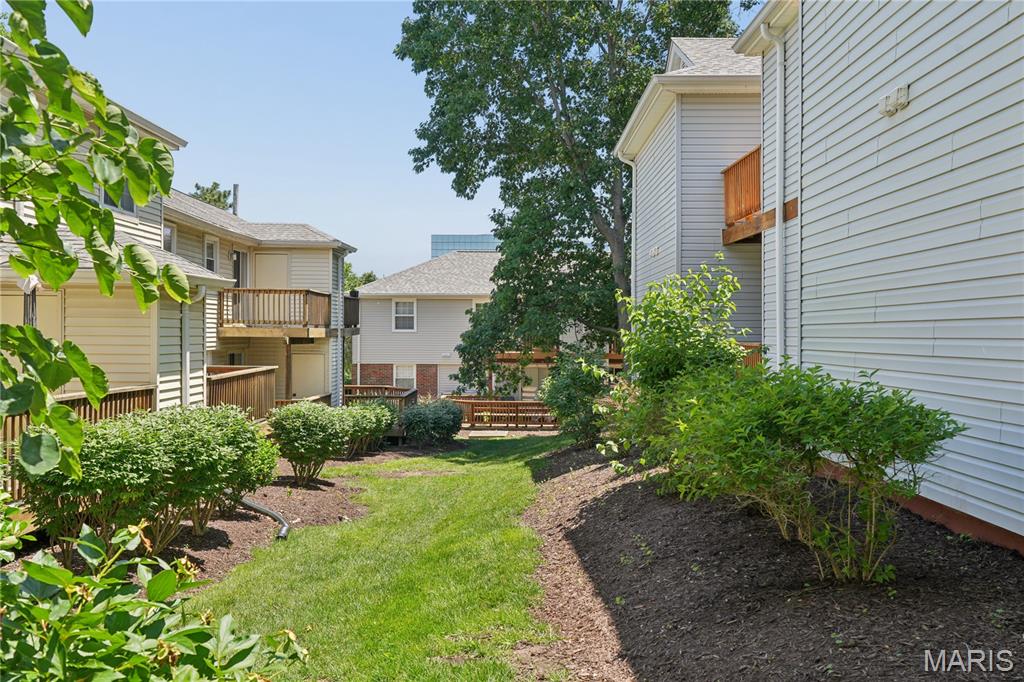 Brentwood Forest Condo Ph Six - Residential