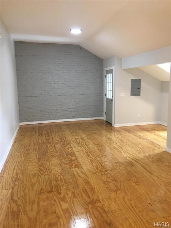 Carondelet - Commercial Sale
