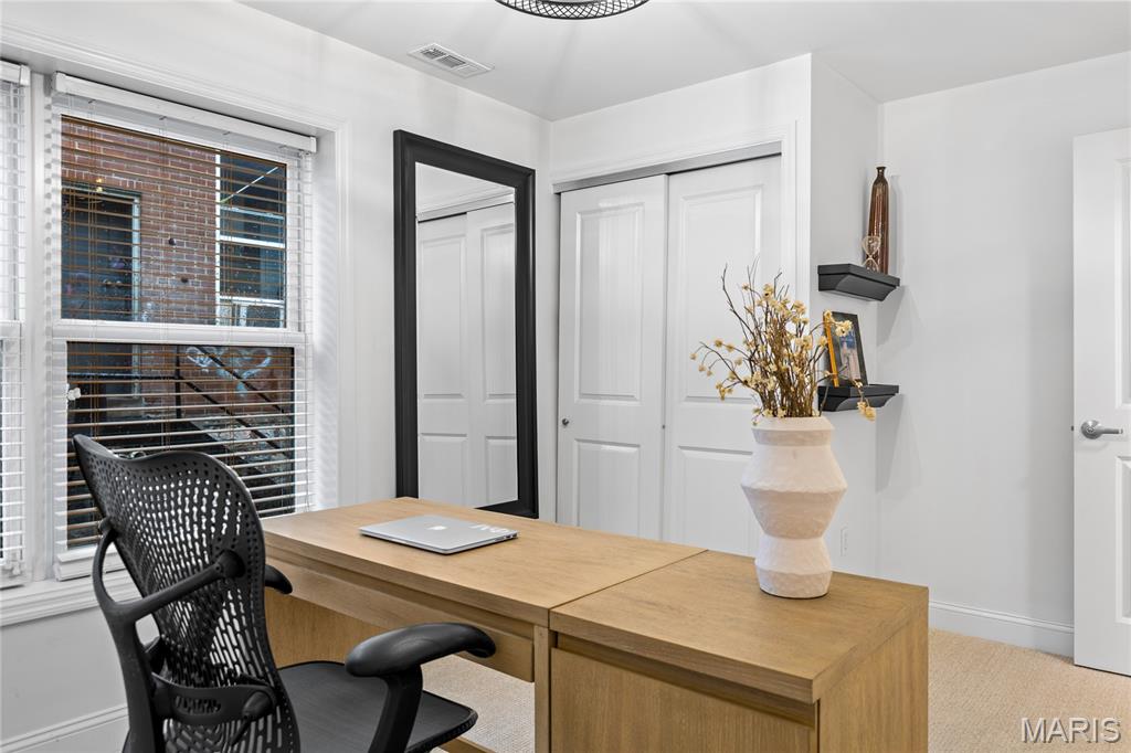 610 Forest Court Walk A Condo - Residential