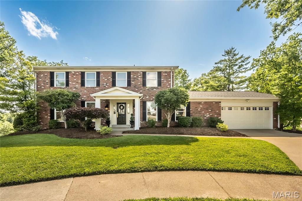 Royal Ridge - Residential