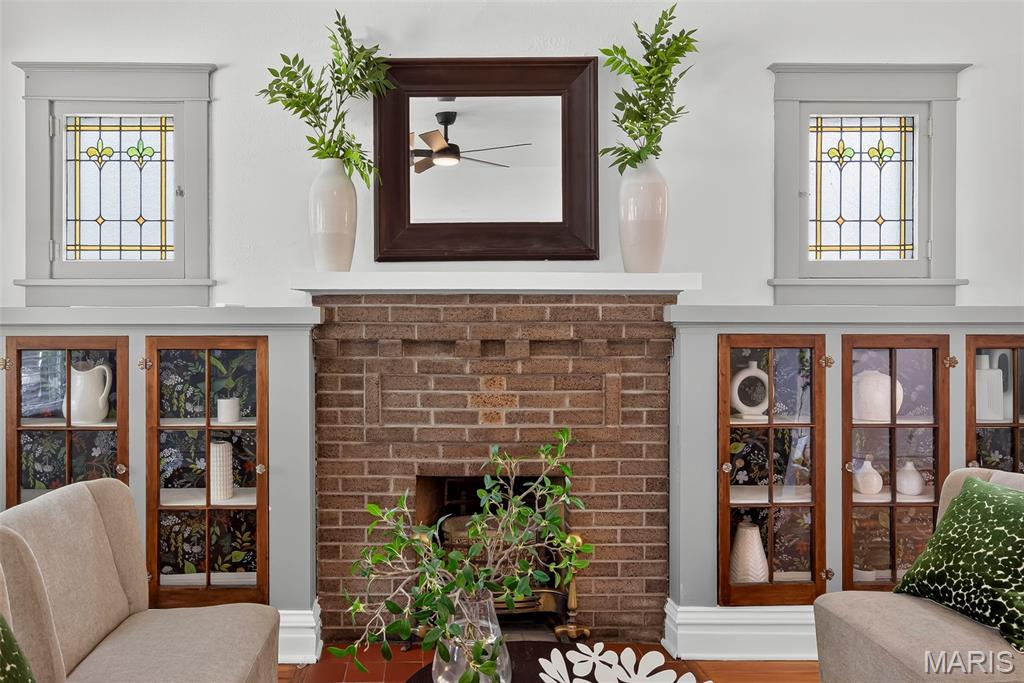 Laughlins Add To Sycamore Hills Re - Residential