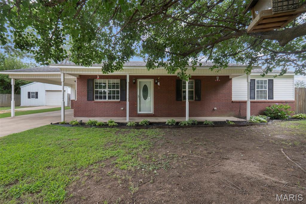 Looking for a move in ready 3 bedroom 2 bath home outside of town? Check this out!!  This gorgeous home is not only nestled on a large fenced in lot, but also includes a second lot, just behind the fence. This would be the perfect space to open up the fenced in backyard and expand the backyard for your own outdoor getaway!
The 525 Square foot shop has full electricity & is cooled with it's own window air unit. 
Inside, the modern flow & color scheme is ready for you to simply add your own decorative touches and furnishings and move right in!
Call today to schedule your personal tour of this property!