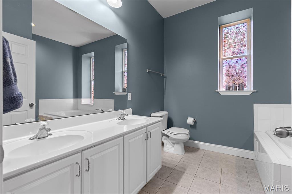 2208-10 Missouri Ave Condo - Residential