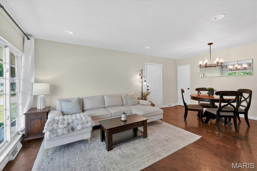 Catalina 3 - Residential