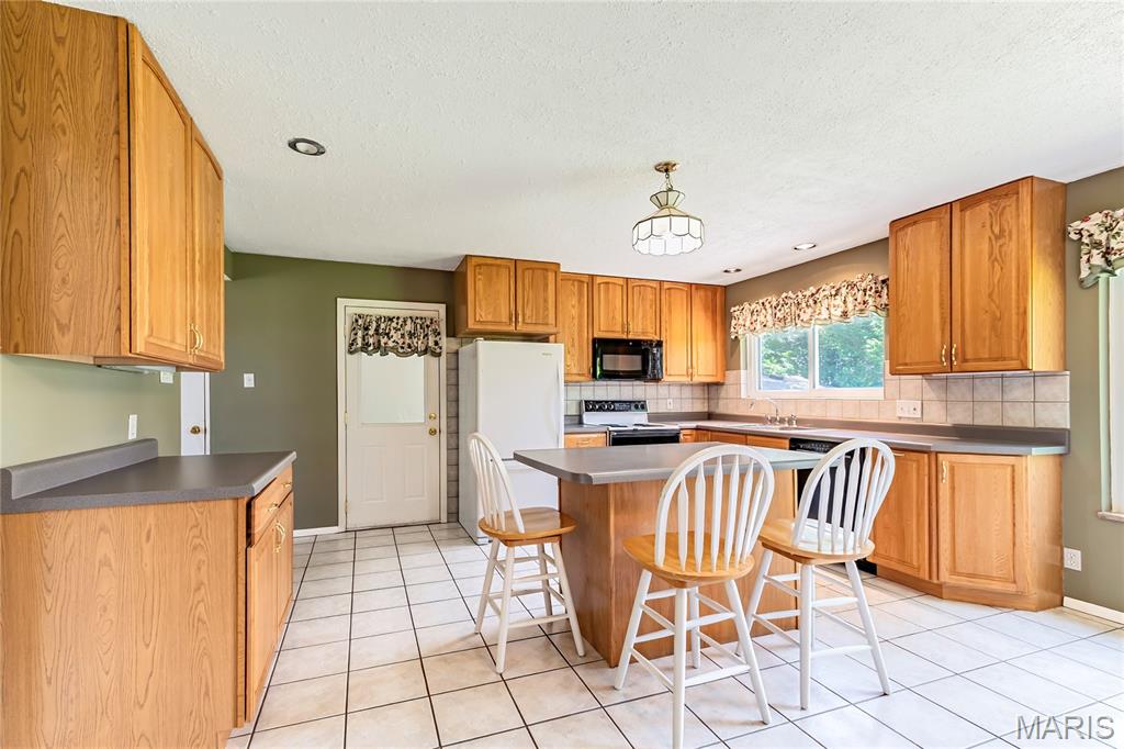 Pebble Hill 5 - Residential