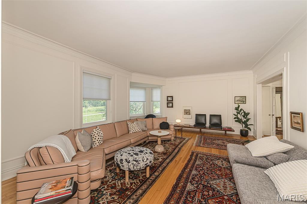625 South Skinker Condos - Residential