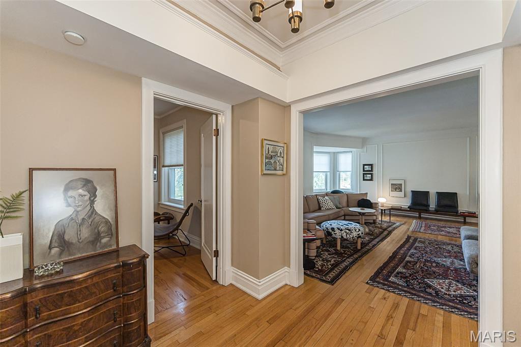625 South Skinker Condos - Residential