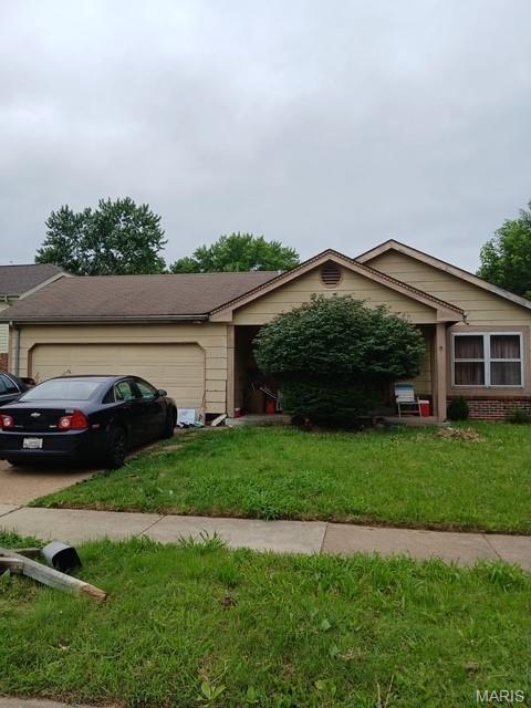 Attention Investors and Rehabbers! 3 bedroom 2 bath ranch home in Meadowlark Subdivision that needs work. SELLER IS SELLING AS IS AND WILL DO NO WARRANTIES, INSPECTIONS OR REPAIRS.   Closing needs to be within 30 days at Elite Title.  Please submit all offers on a special sales contract with Proof of Funds and minimum of $1000 in earnest money. Please do your due diligence up front as Seller will not allow for an inspection period.