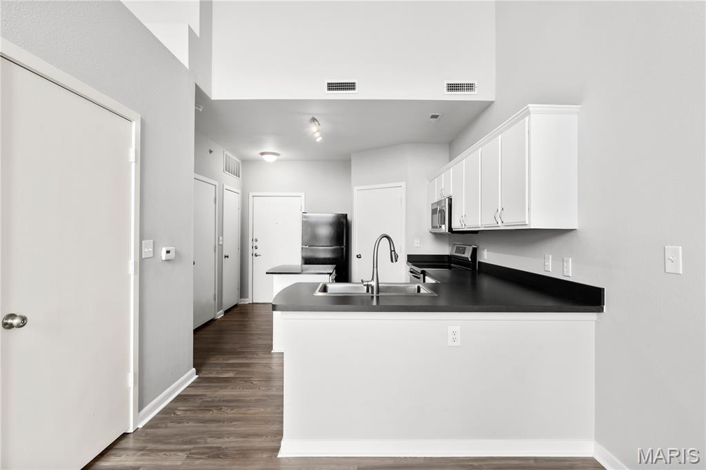 Loft Condo At Station Plaza The - Residential