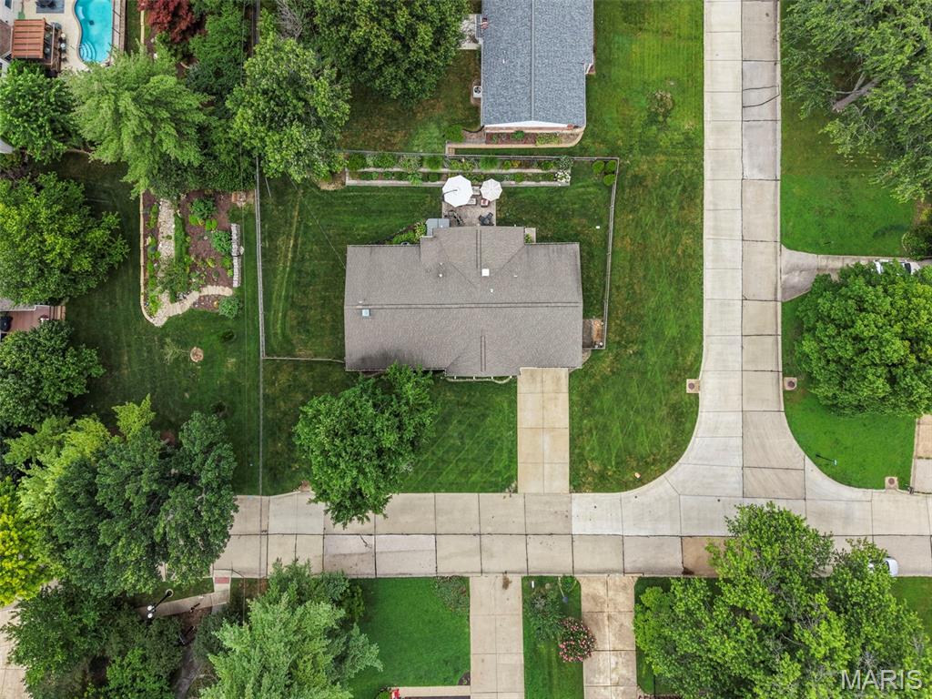 Bellerive Estates 2nd Add 10 - Residential
