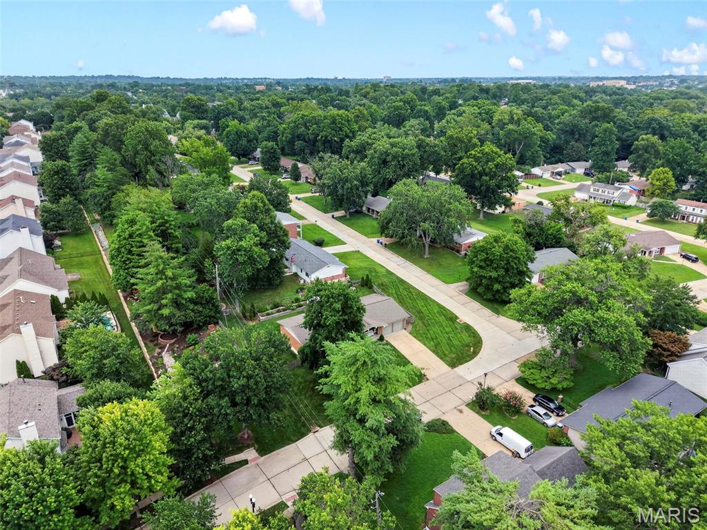 Bellerive Estates 2nd Add 10 - Residential