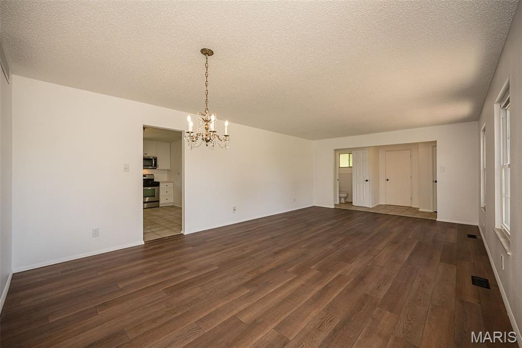 Fox Lake 1 - Residential