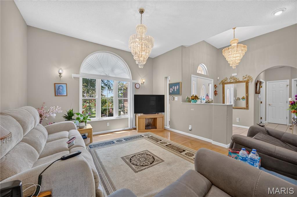 East Lawn Ave - Residential