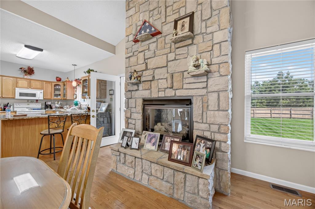 East Lawn Ave - Residential