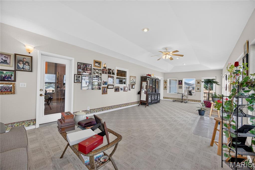 East Lawn Ave - Residential
