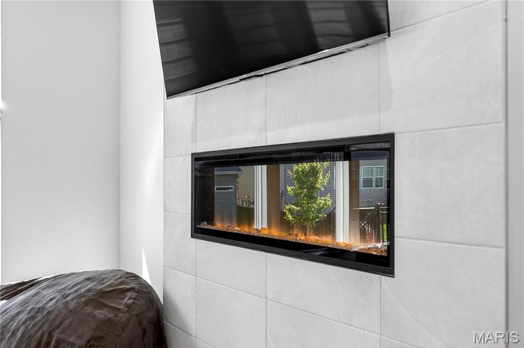 Carlton Glen Estate #12 - Residential