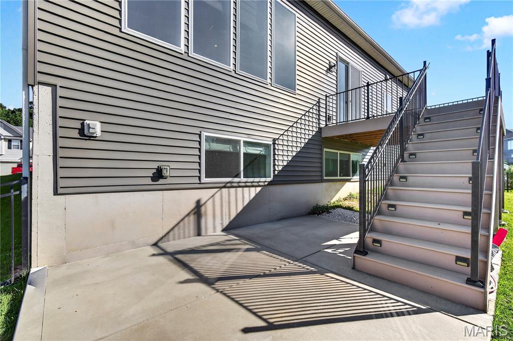 Carlton Glen Estate #12 - Residential