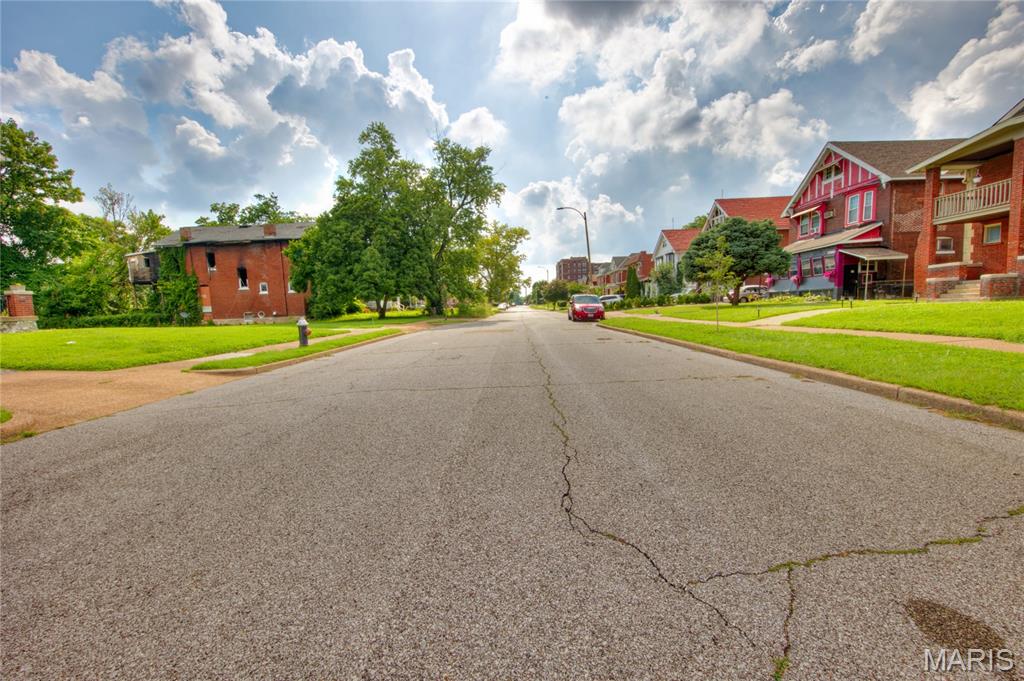 Hamilton Place Add - Land