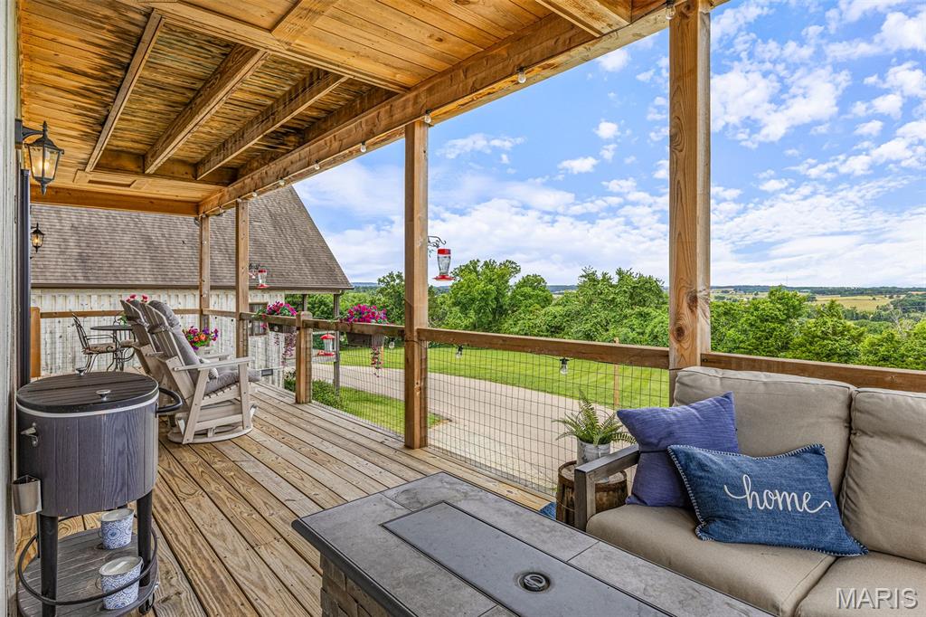 Chaumette Villages - Commercial Sale