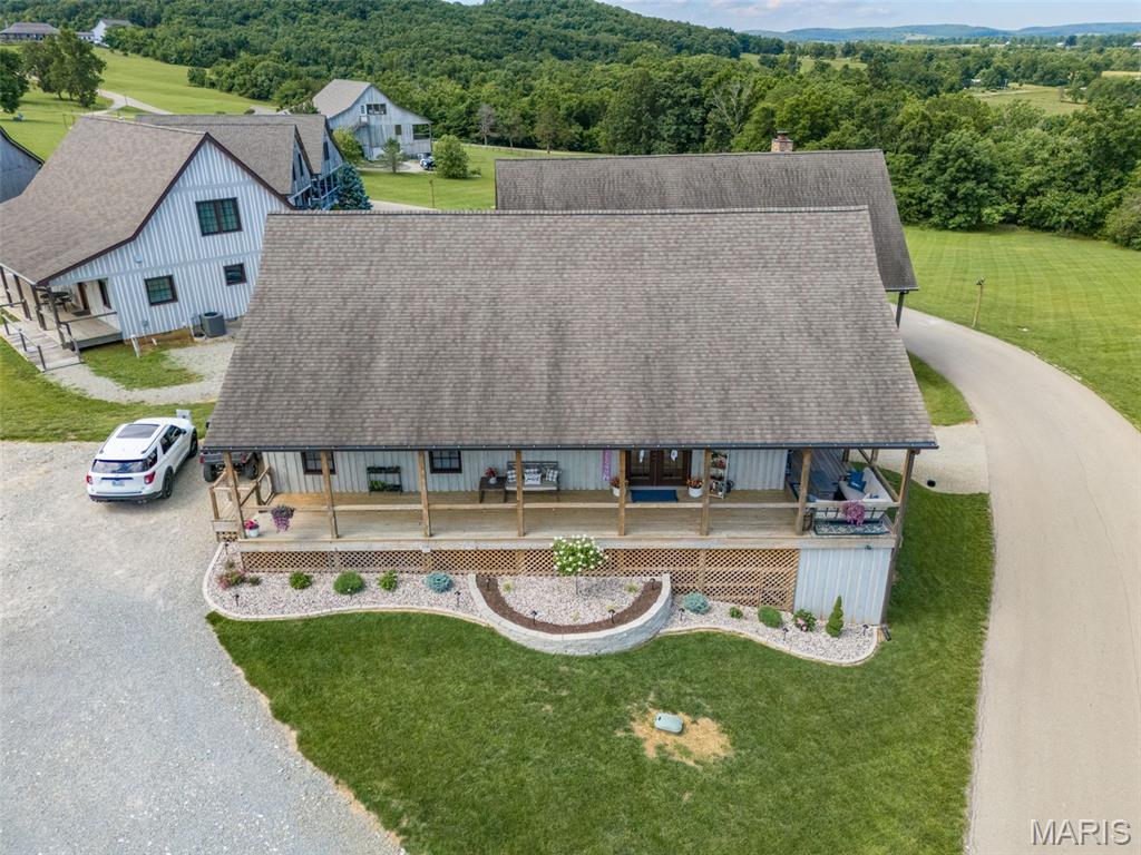 Chaumette Villages - Commercial Sale