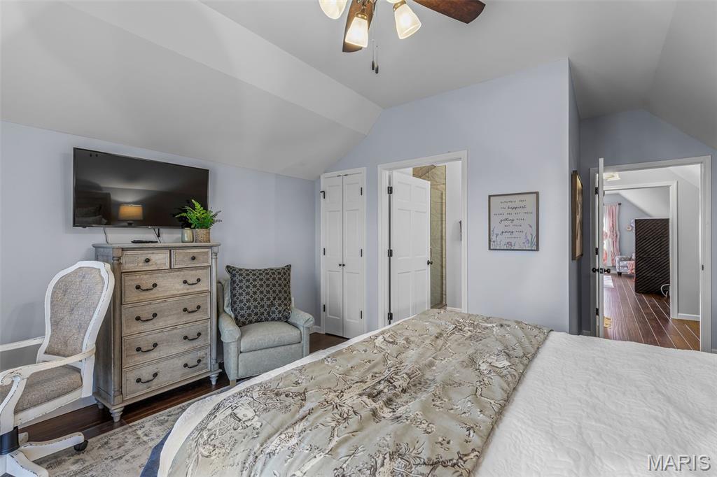 Chaumette Villages - Commercial Sale