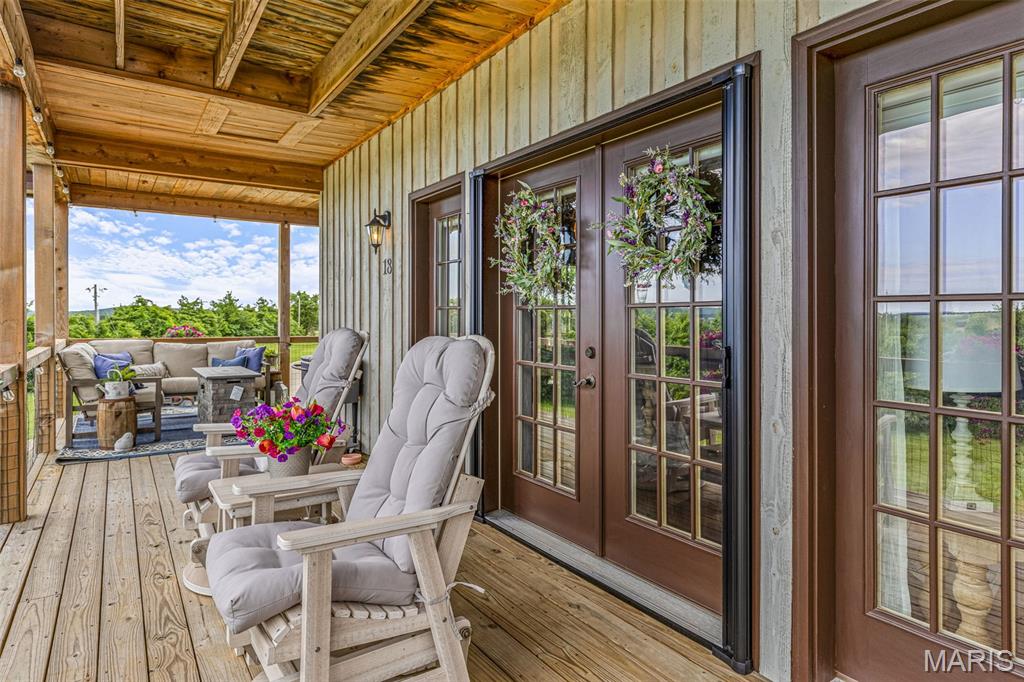 Chaumette Villages - Commercial Sale
