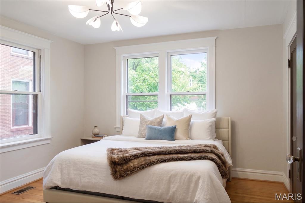 University Park - Residential Income