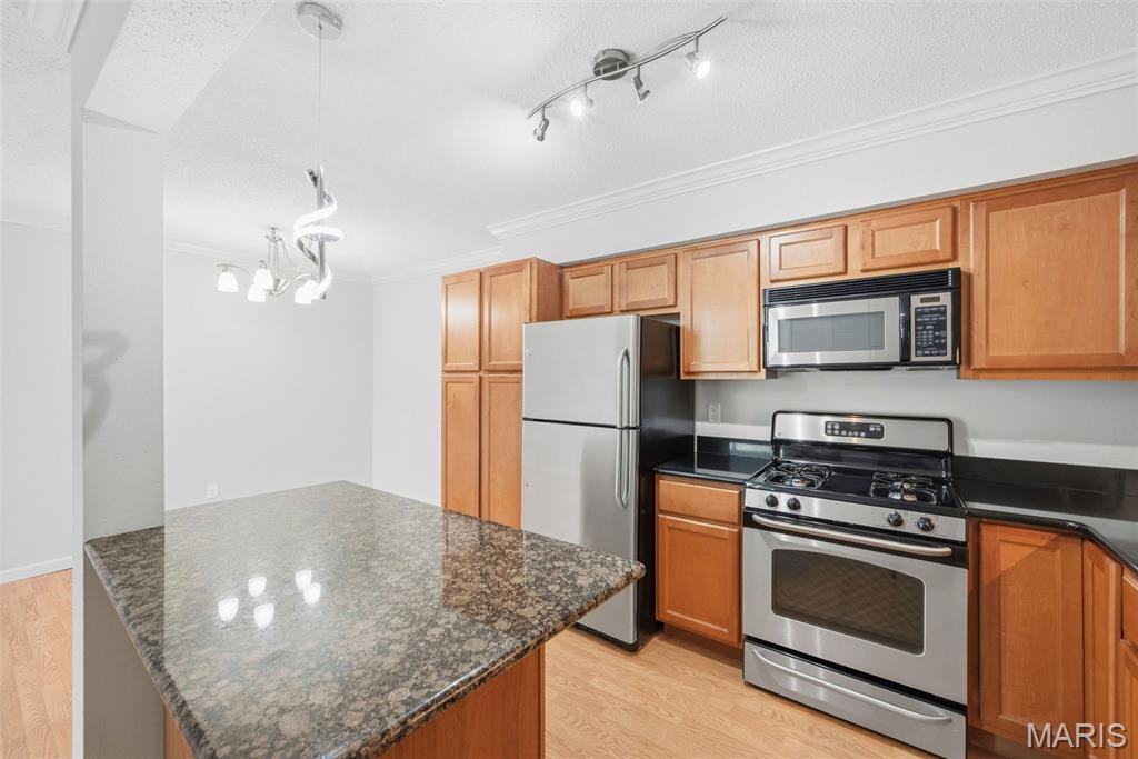 Queen Anne Condo - Residential