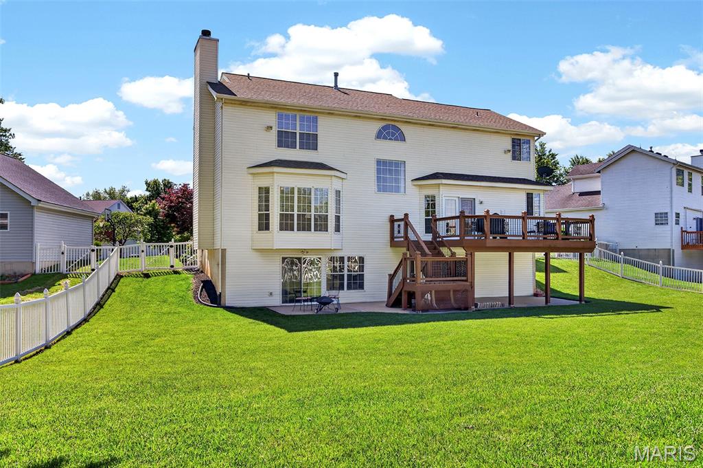 Est of Fairfield Manor - Residential