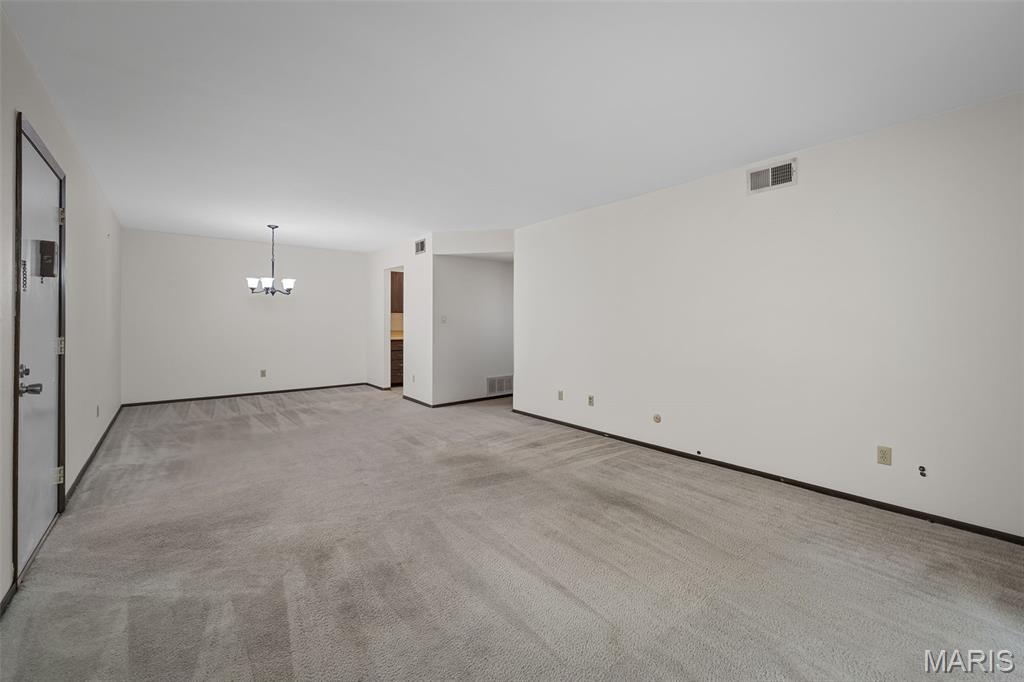 Burtonwood Manor 2 Condo - Residential
