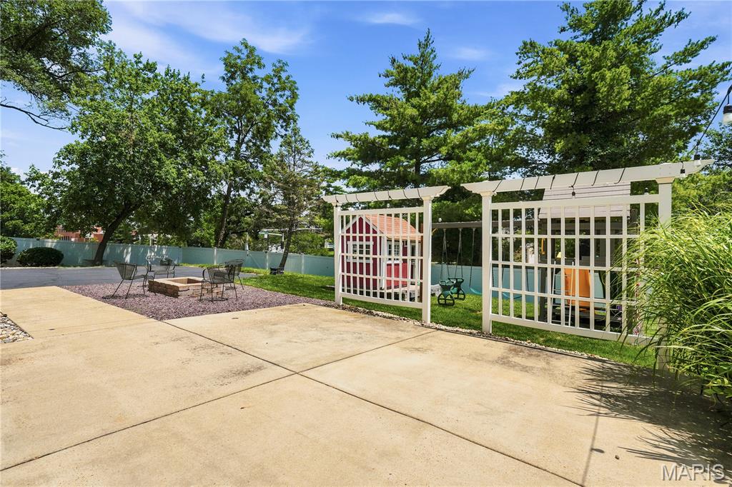 Fox Hollow - Residential