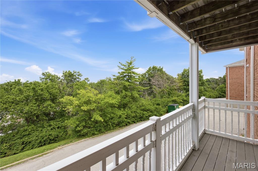 Cambridge Courts Condo - Residential
