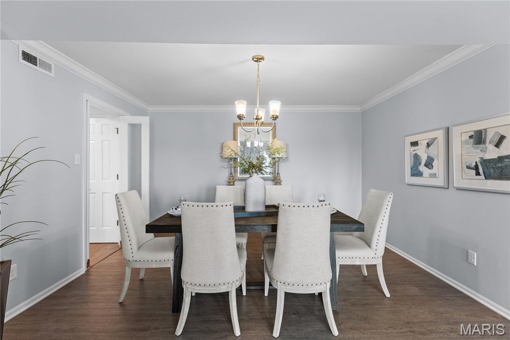 Cambridge Courts Condo - Residential