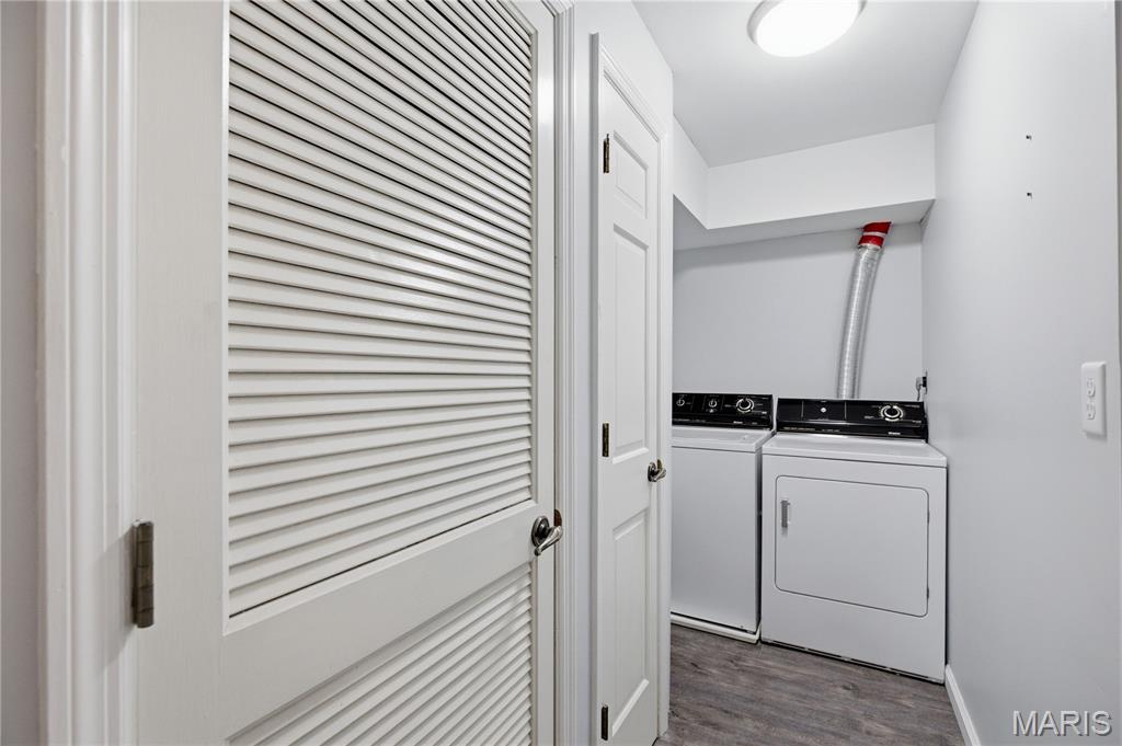Cambridge Courts Condo - Residential